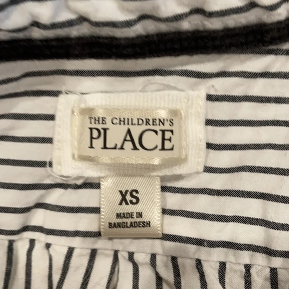 EUC Boys Dress Botton Down Shirt Black White Stripe 4